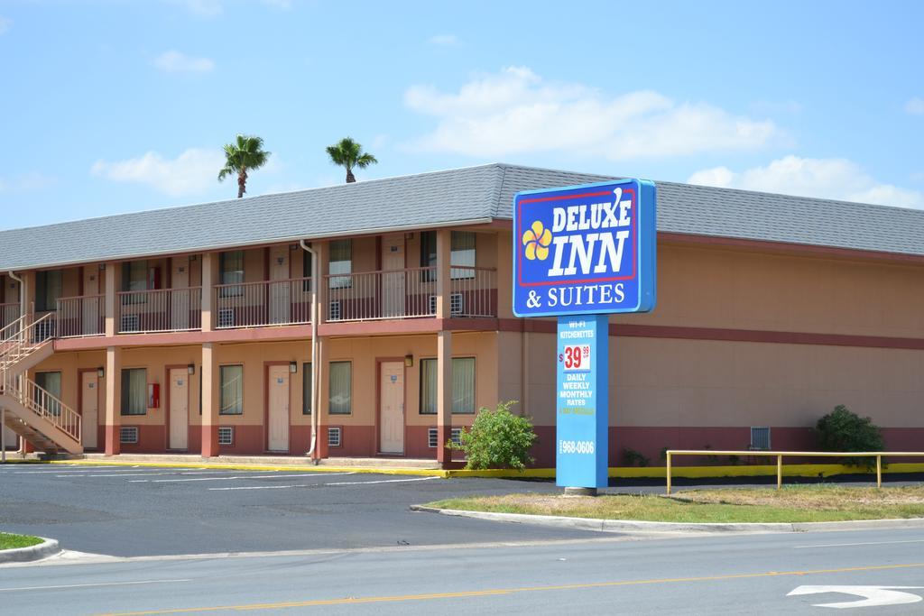 Deluxe Inn And Suites Weslaco Exterior foto